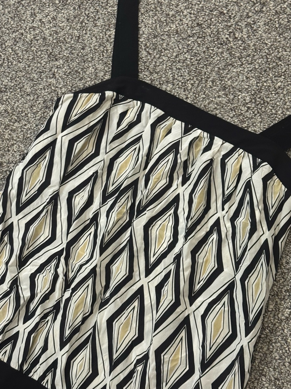 White House Black Market Black, White Geometric Print Camisole - Picture 3 of 6